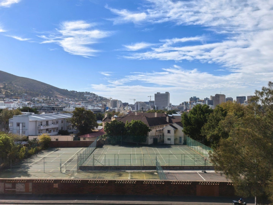 To Let 2 Bedroom Property for Rent in Oranjezicht Western Cape